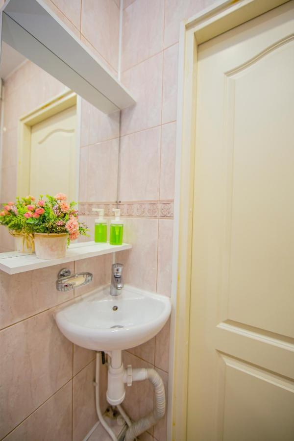 Old Town Apartment 3Br & 2Bthr Saint Petersburg Luaran gambar